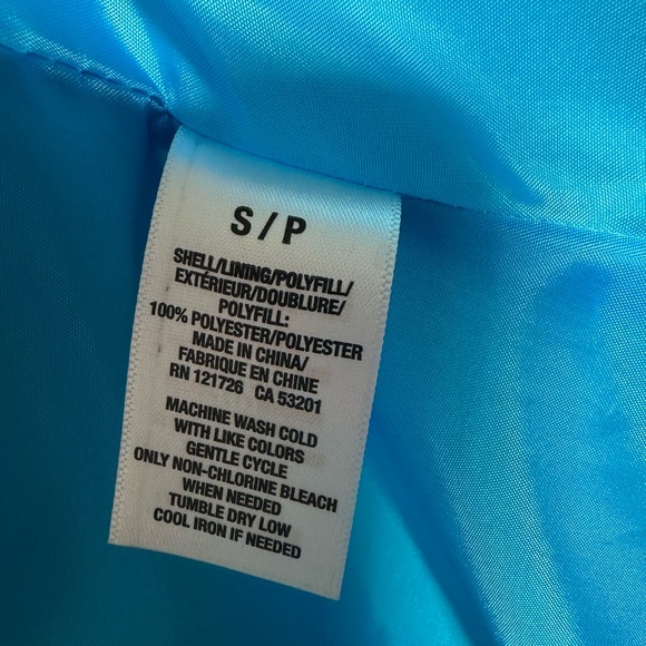 Aeropostale White Puffer Vest with Blue Interior, Size S/P - Picture 6 of 8